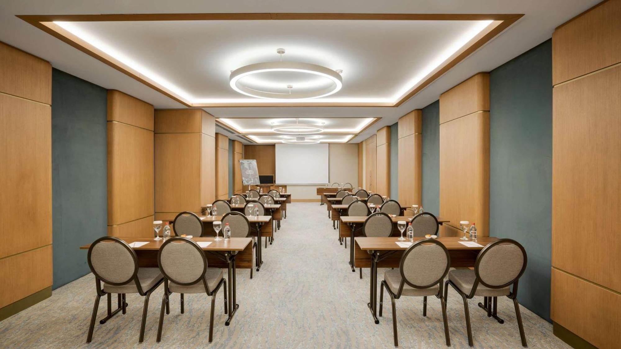 Radisson Hotel Istanbul Merter Exterior foto