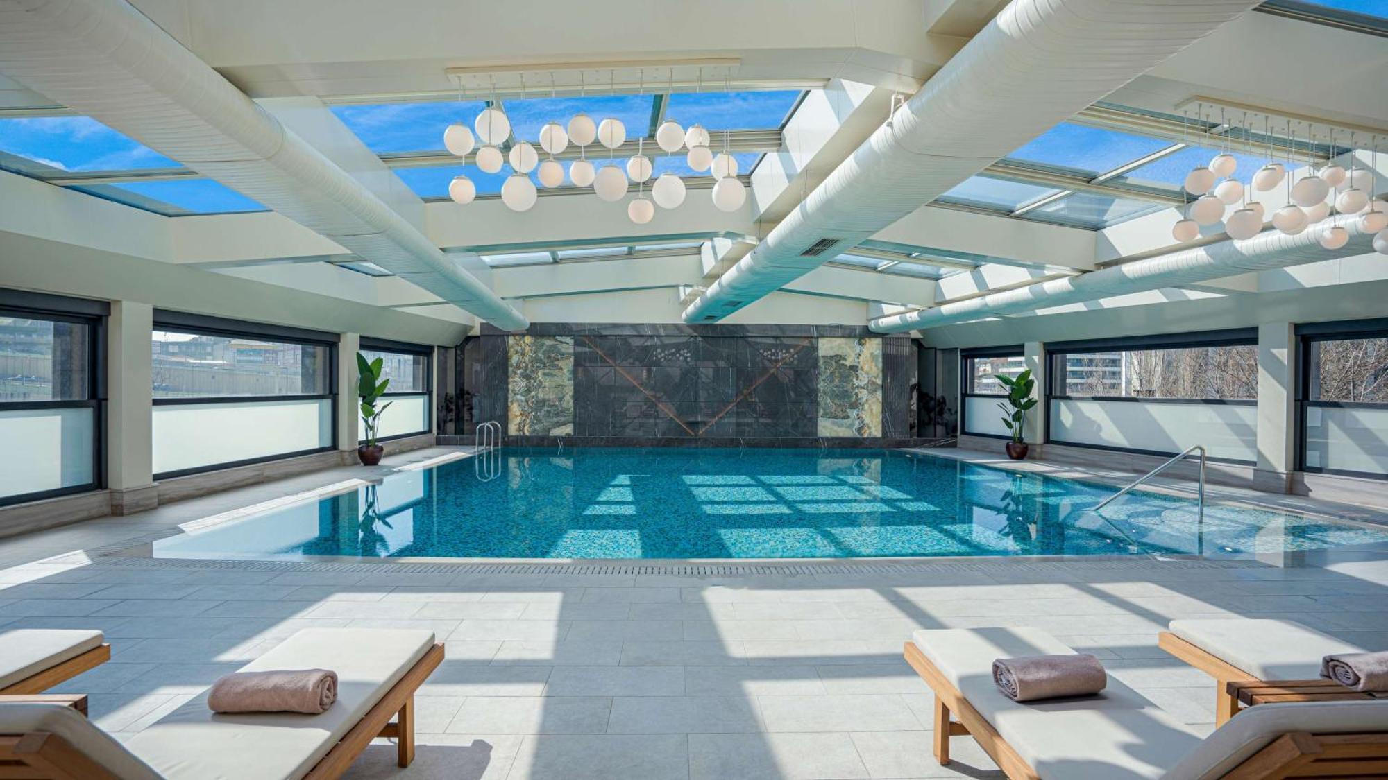 Radisson Hotel Istanbul Merter Exterior foto